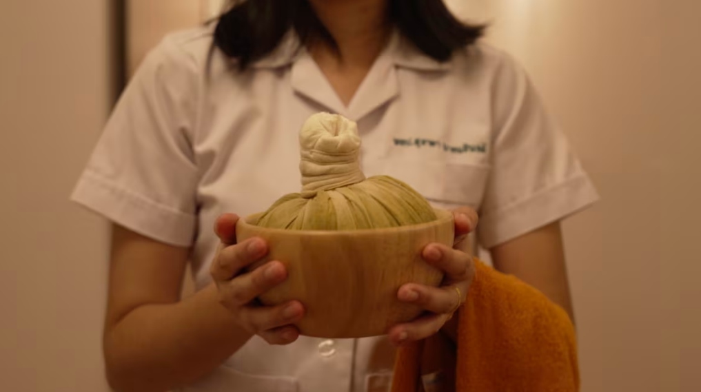 Herbal compresses have been used for thousands of years. Researchers in Thailand are exploring the science behind them